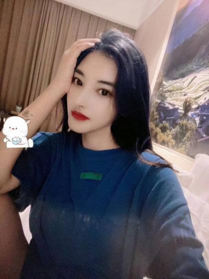 海淀区在京过年一字马姑娘 第1张