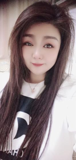 蜀山区大胸胖妹 第1张