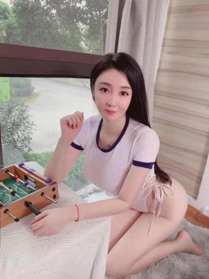 虹悦城萱萱 第2张