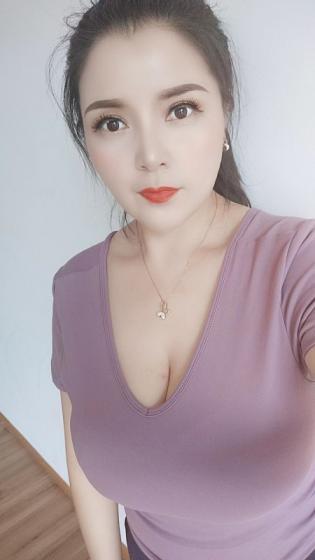 临平大奶少妇 第2张