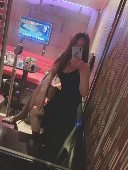 小河路会摇会夹的小妹妹 第3张