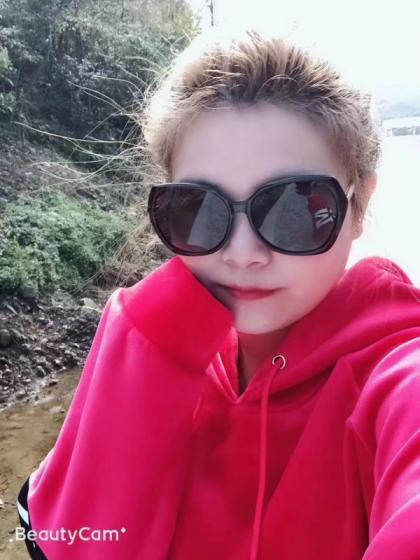 汉口可爱大胸妹 第3张