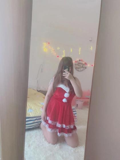 六渡桥大胸妹 第1张