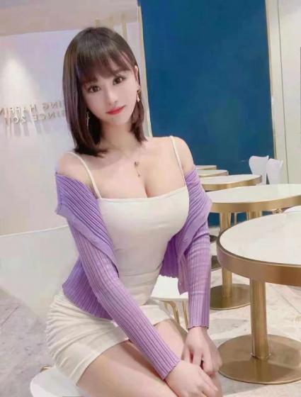 小美女制服诱惑 第2张