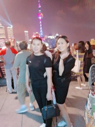 300两次兼职熟女 第1张
