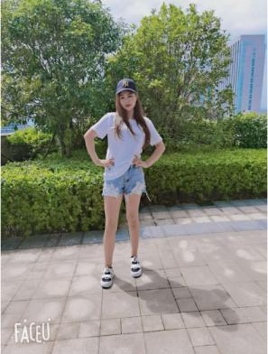 凤凰洲小少妇 第1张