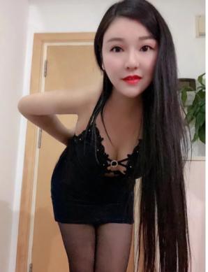 西安来的模特外貌妹子 第2张