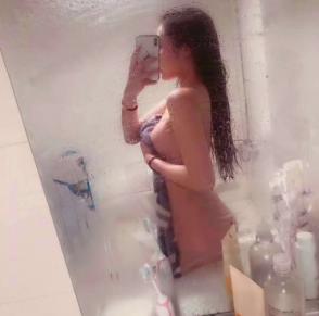 漂亮小姐姐 第1张