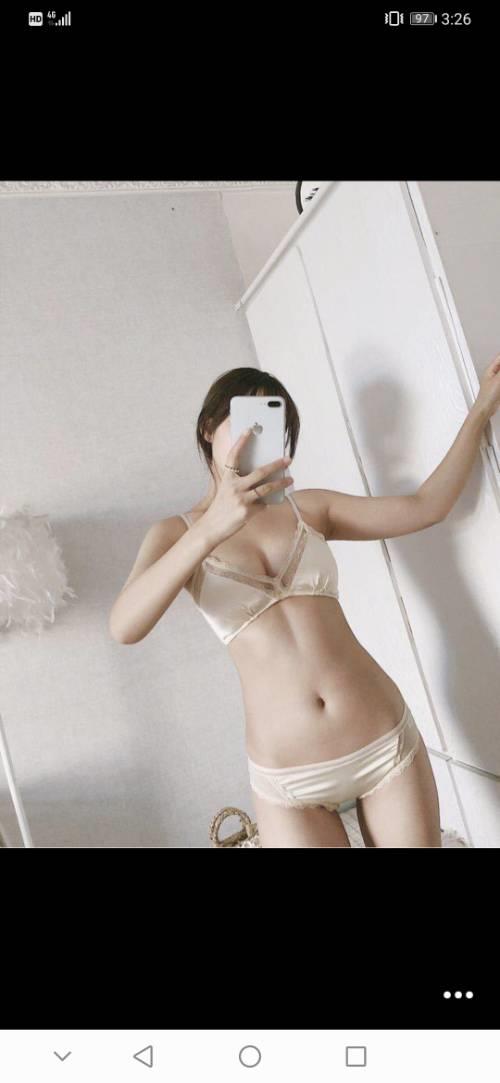 包河区的高挑美女雨晴 第2张