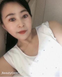 大连北站熟女 第1张