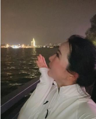 迈皋桥超值熟女 第1张