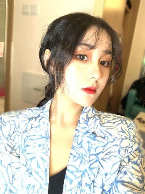 真实00后妹妹 第1张