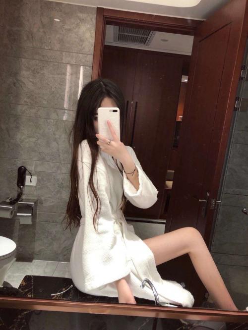 天津和平性感美女 第1张
