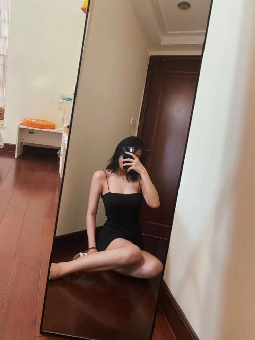 温柔甜美的夏蓝 第2张
