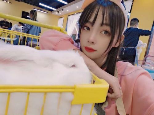 粉嫩小妹 第1张