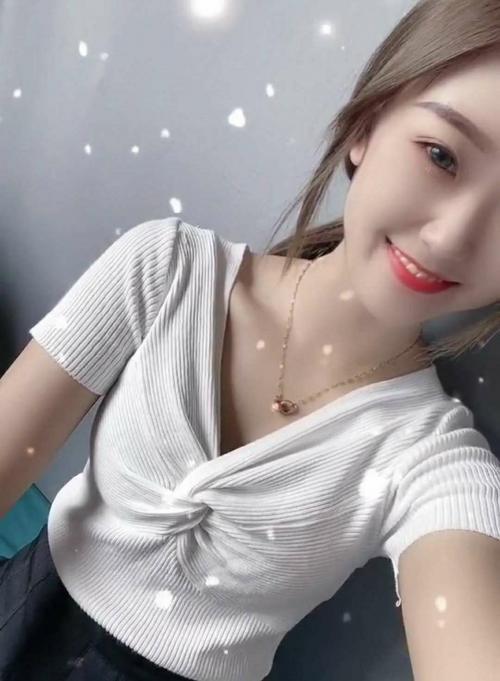 成都白虎妹 第2张