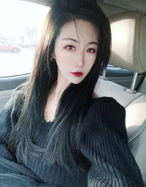 性感口爆女王 第1张
