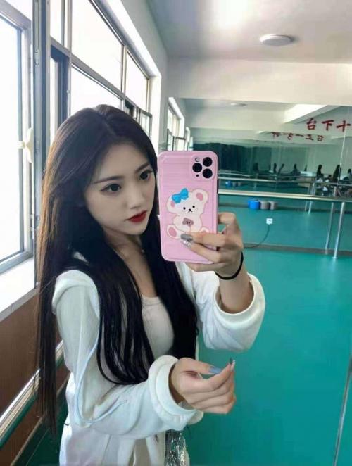 舞蹈学校兼职小师妹 第2张