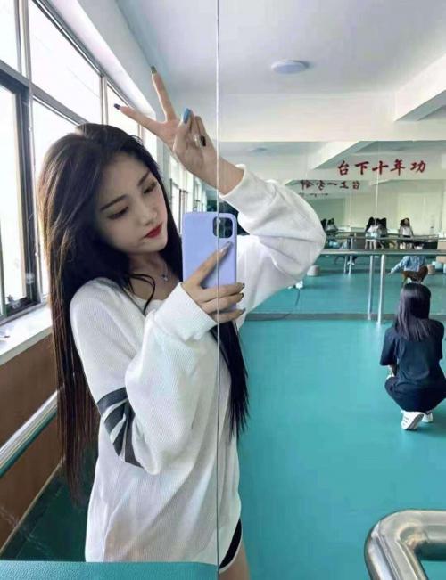 舞蹈学校兼职小师妹 第3张