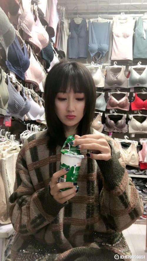 清纯妹儿 第1张