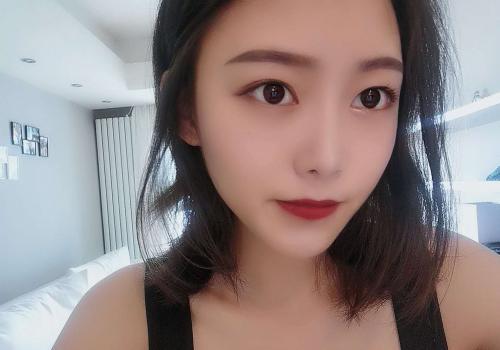 武汉少妇求干 第1张