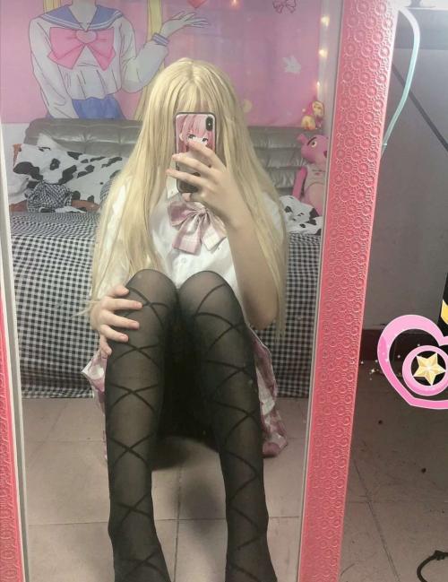 萝莉妹妹想快插 第2张