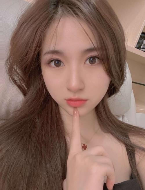委婉小英子 第2张