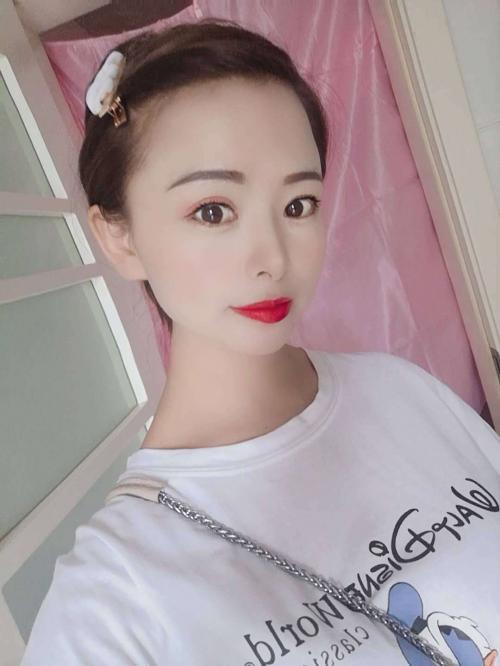 南稍门温柔体贴大胸小姐姐 第2张