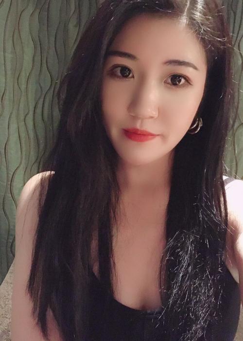 颜值非常真实的一位大美女 第1张