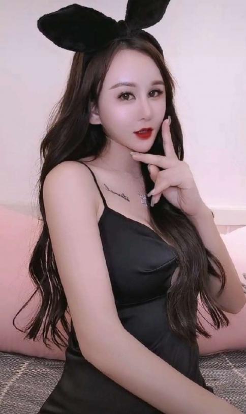 邻居家的小姐姐兼职超嫩 第1张
