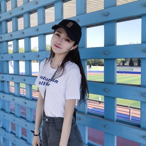 验证清纯学妹骨子里很骚很浪很爽 第1张