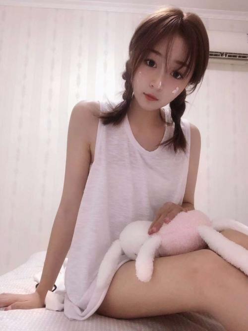 郑州刚入行妹妹 第1张