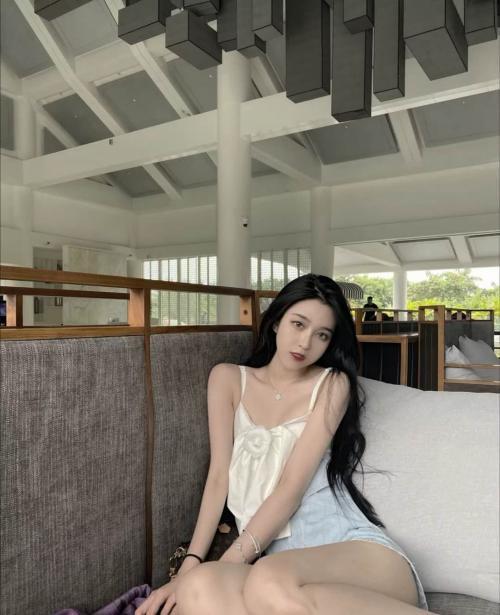 商家经济人杭州清纯甜美兼职小妹，粉嫩多汁 第1张