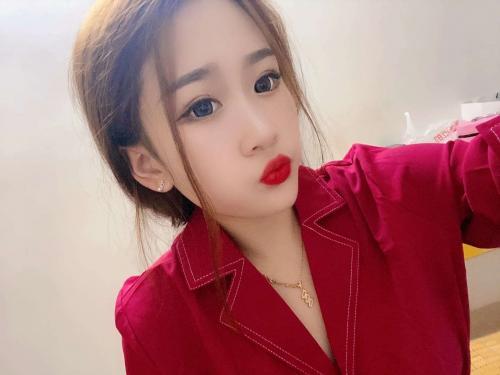 粉骚辣妹妹，性感火辣 第4张