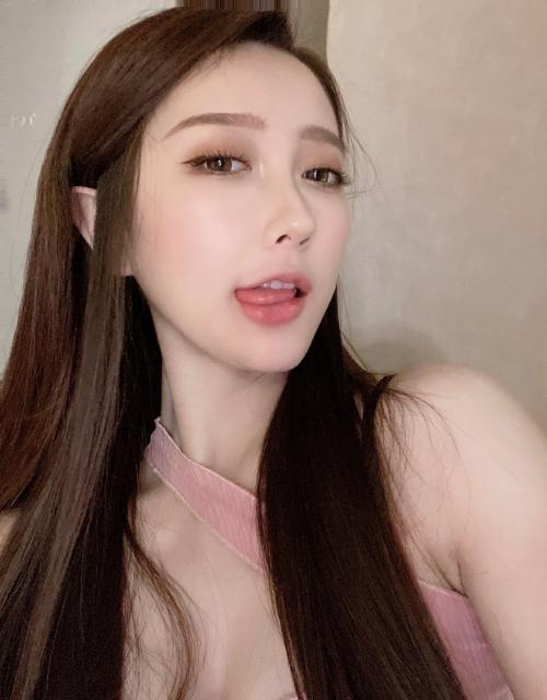 经纪人小骚货水多服务多姿势贼到位爽死了 第1张