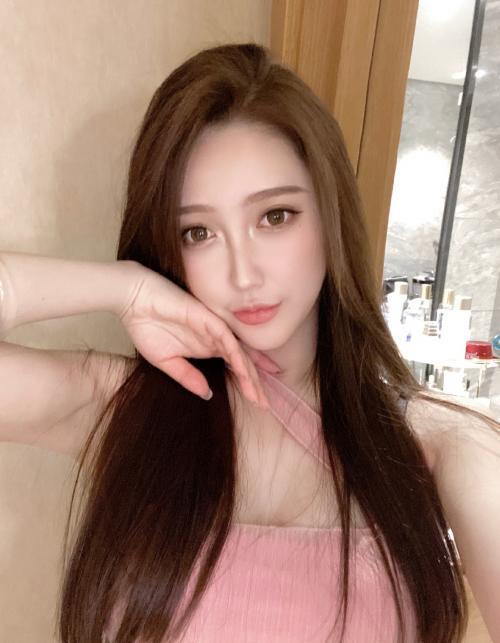 经纪人小骚货水多服务多姿势贼到位爽死了 第2张