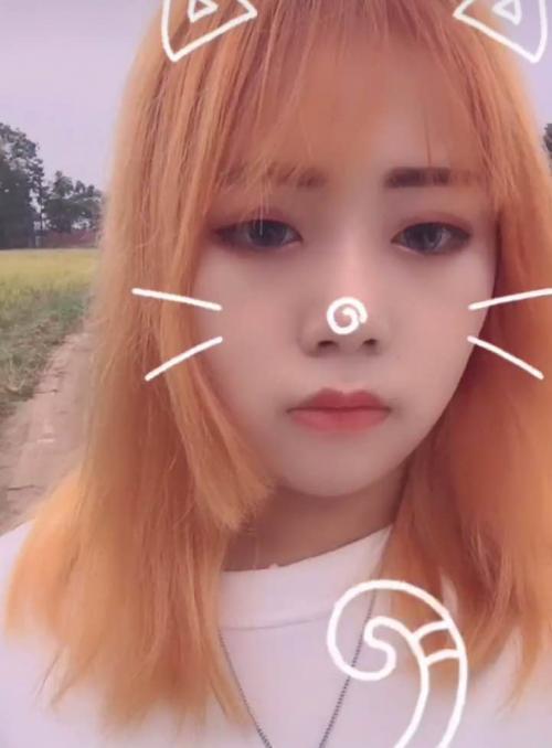 偶然的一次机会日了一个03年小妹子 第1张