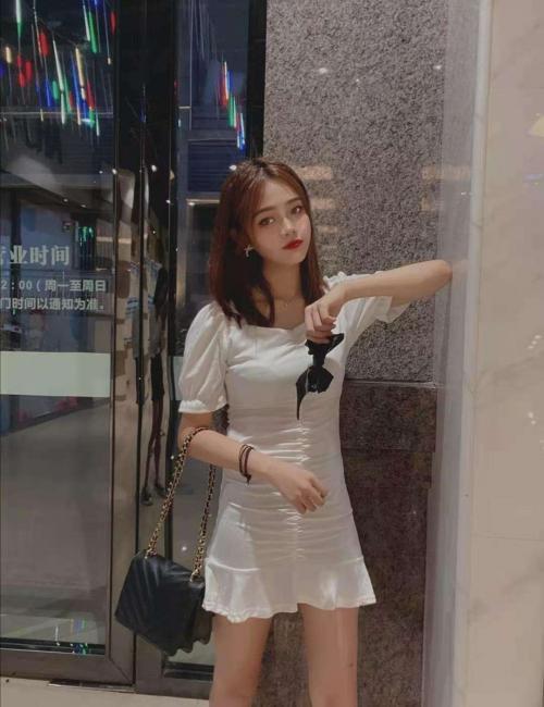 浦东风骚学小妹让你欲罢不能 第1张