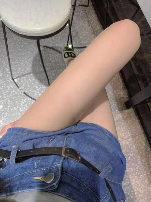 北京刚下海的清纯小妹 第2张