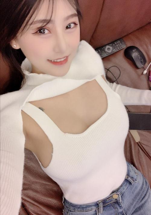 北京干00后小妹妹，身材很棒一个字儿嫩 第2张