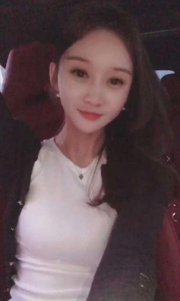北京外围大圈真人真照妹子多服务好 第1张