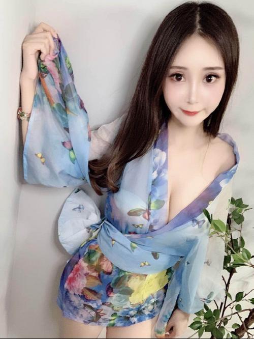 古装极品美女，奶子粉嫩鲍鱼逼 第1张