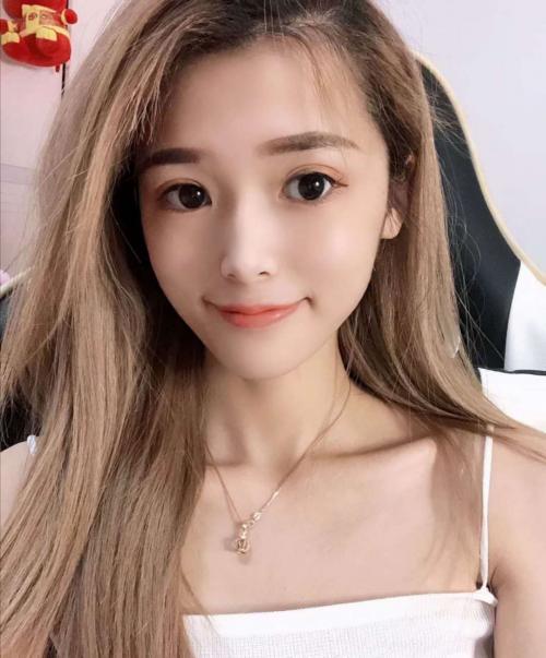 刚下水美女，上甜下咸，关键还是紧！ 第3张