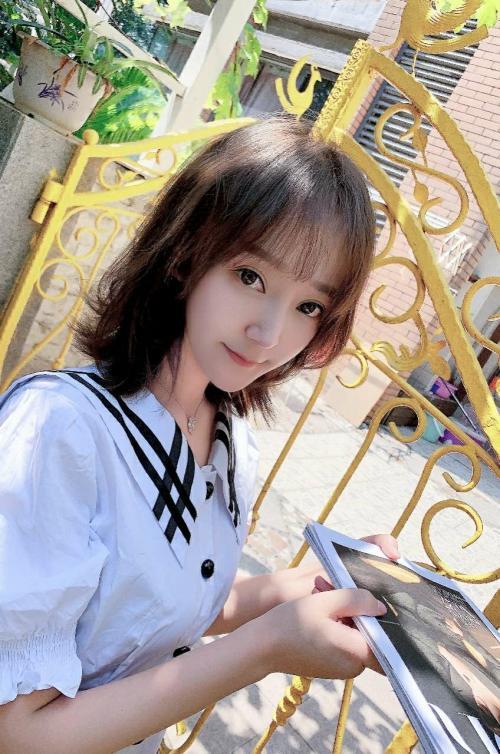 温柔可爱型的美女 第1张