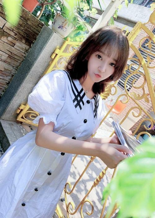 温柔可爱型的美女 第2张