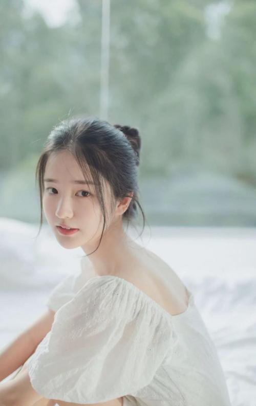 极品水嫩性情性感美女 第4张