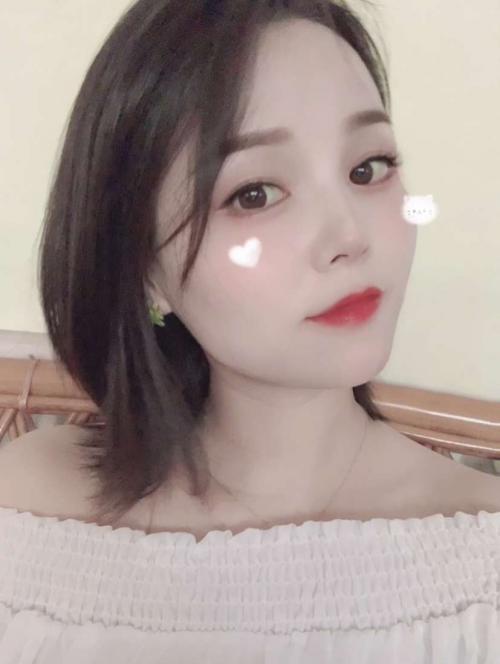 良家型思思贴心 第1张