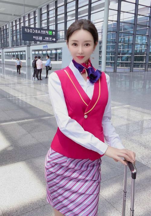 南航空姐 第3张