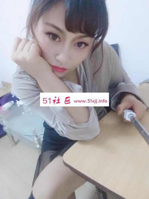 兼职美女，漂亮性感可爱 第1张