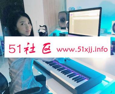 美眉性感温柔 第2张